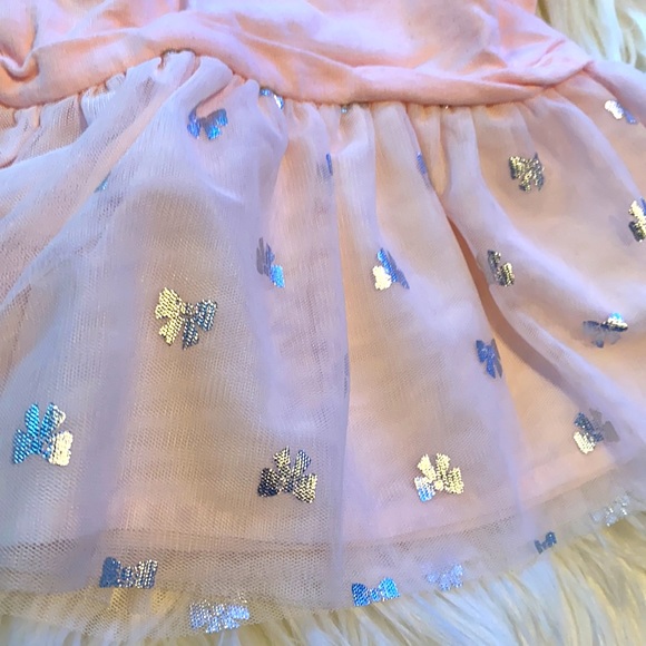 Carter’s Cute Dress for 12 mos old baby girl 😍🤗 color soft peach pink. - Picture 2 of 7